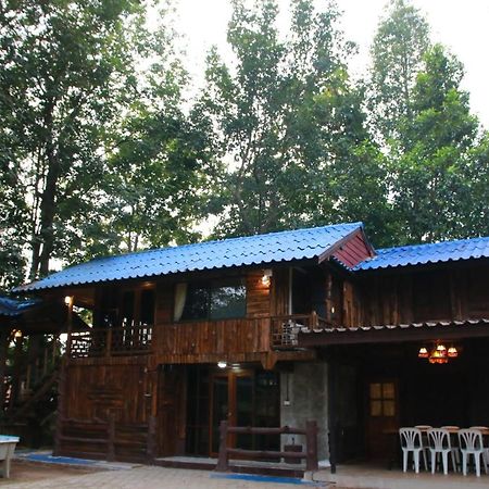 Papa'S Garden Hotel Doi Saket Екстериор снимка