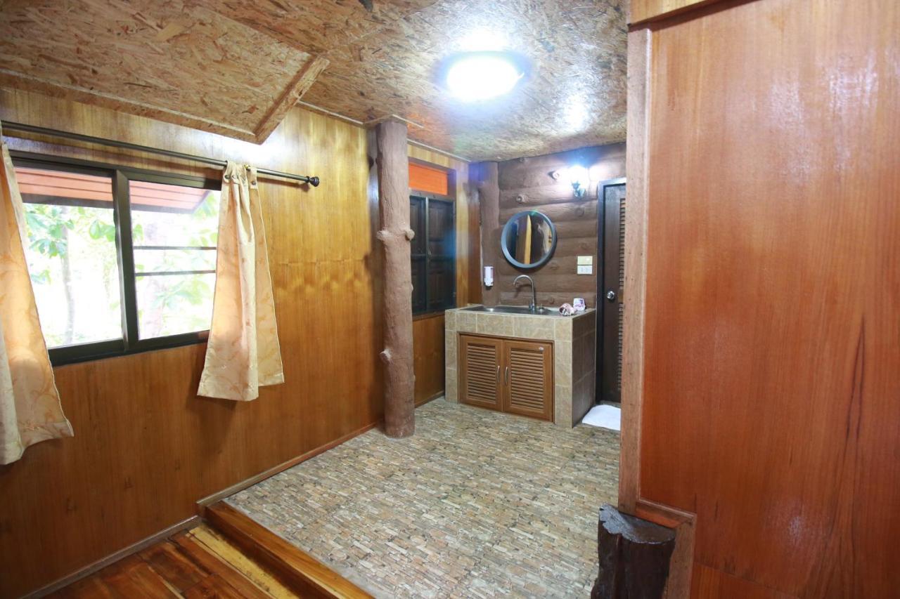 Papa'S Garden Hotel Doi Saket Екстериор снимка